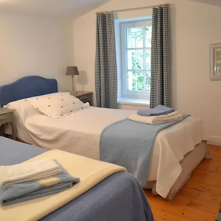 Familial Avec Piscine Chauffée, Jardin Clos, équipement Bébé, Au Cœur D'une Propriété Viticole. - Fr-1-653-70 *