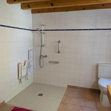 Familial Avec Piscine Chauffee, Jardin Clos, Equipement Bebe, Au Coeur D'une Propriete Viticole. * Saint-Cybardeaux