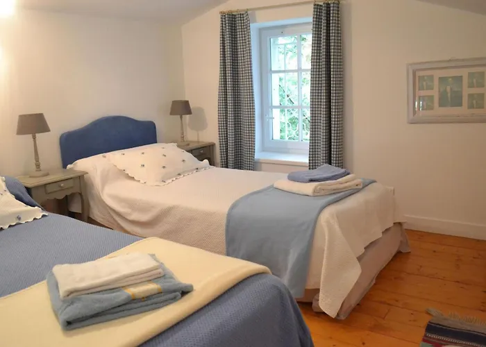 Familial Avec Piscine Chauffée, Jardin Clos, équipement Bébé, Au Cœur D'une Propriété Viticole. - Fr-1-653-70 *