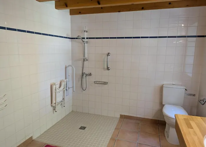 Familial Avec Piscine Chauffée, Jardin Clos, équipement Bébé, Au Cœur D'une Propriété Viticole. - Fr-1-653-70 * Saint-Cybardeaux