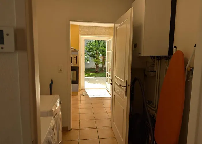 Familial Avec Piscine Chauffée, Jardin Clos, équipement Bébé, Au Cœur D'une Propriété Viticole. - Fr-1-653-70 Сasa de vacaciones *