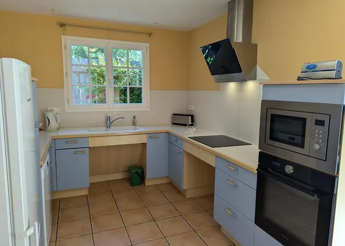 Familial Avec Piscine Chauffée, Jardin Clos, équipement Bébé, Au Cœur D'une Propriété Viticole. - Fr-1-653-70 Сasa de vacaciones